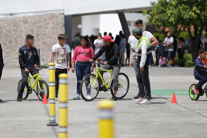 Al final del evento los niños participaron en un taller con sus nuevas bicicletas.