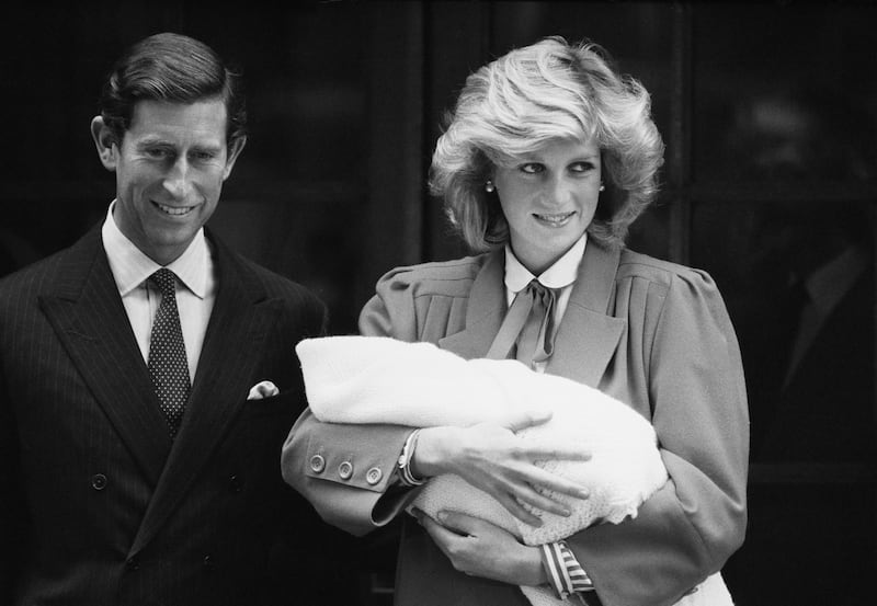 La princesa Diana y el príncipe Carlos. / Foto: Steve Wood/Getty Images.