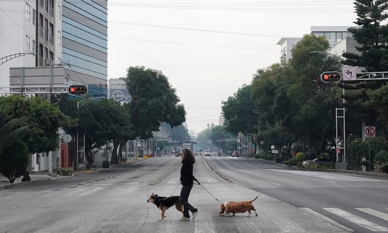 Calles de la CDMX lucen desiertas en Navidad del 2023