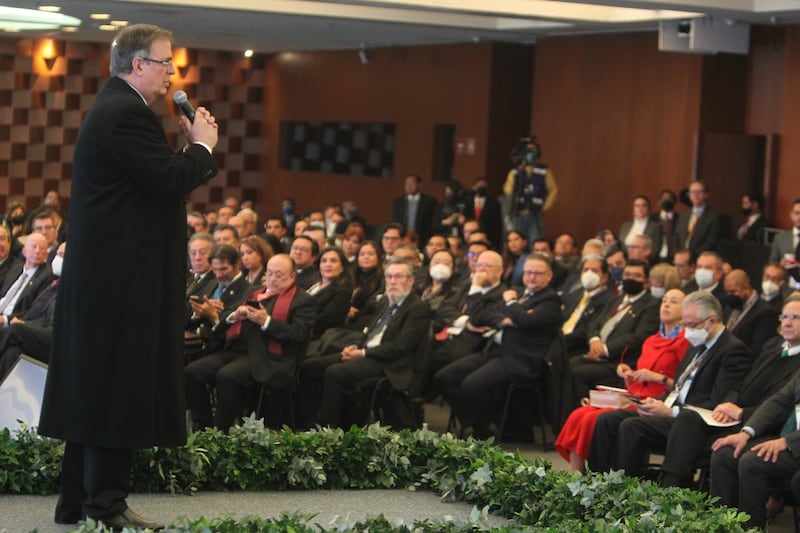 Ebrard inaugura la XXXIV Reunión de Embajadores y Cónsules de México