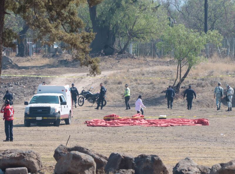 Teotihuacán detienen piloto de globo aerostático que se desplomó