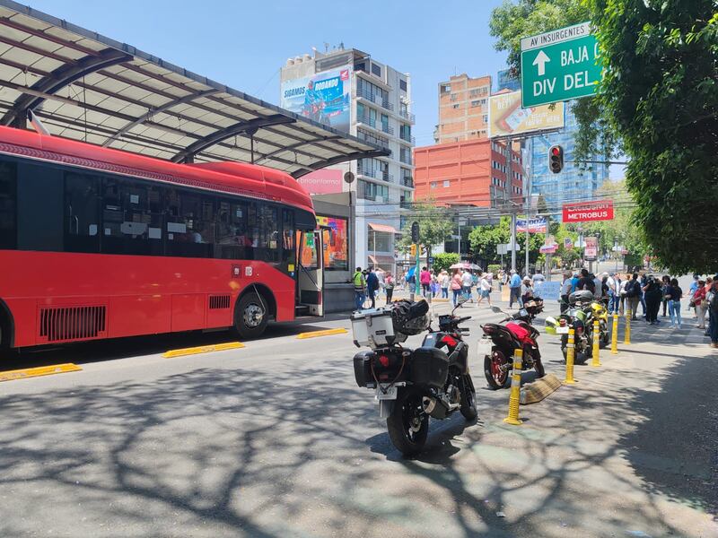 Protesta de la tarde de este 9 de abril. (Miguel Velázquez/Publimetro México)