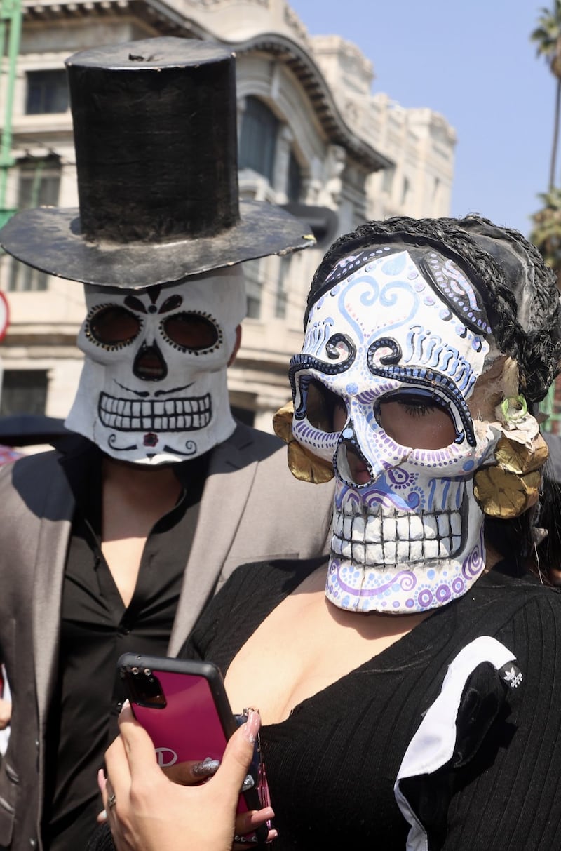 Se llevó a cabo el 14vo desfile y concurso de alebrijes monumentales del Museo de Arte Popular en las principales calles de la Ciudad de México.