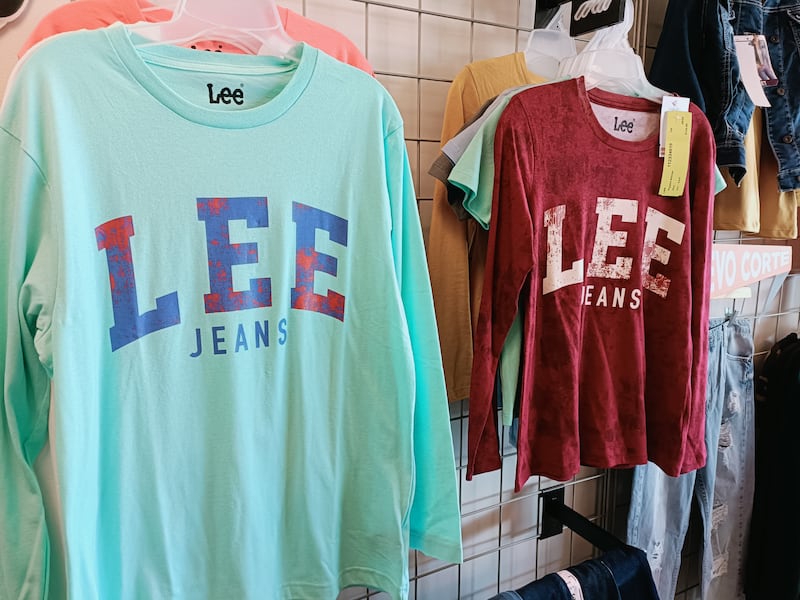 Ropa Lee