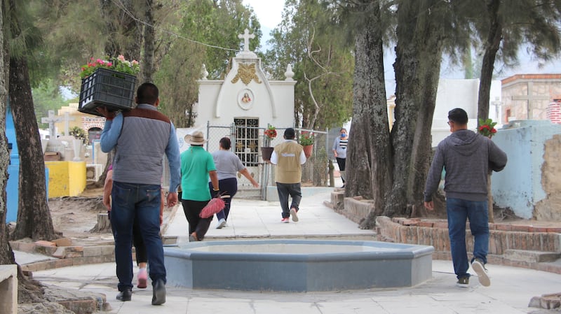 A diferencia de los últimos dos años, en esta ocasión no habrá restricciones en los aforos a los cementerios.