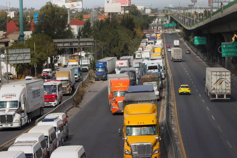 Hoy no Circula del lunes 13 de enero 2025 en CDMX y Edomex