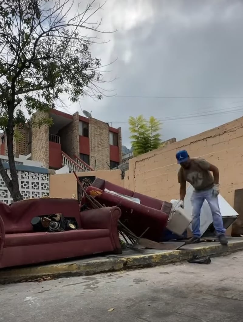 En el operativo se recoge todo tipo de basura y desechos.