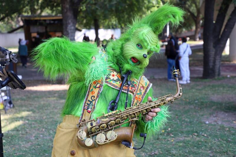 El Grinch dará un concierto de saxofón