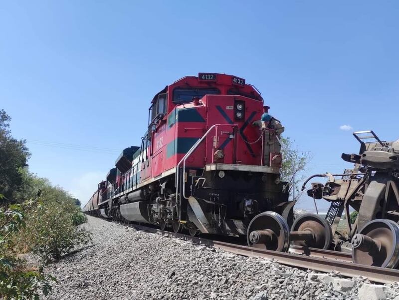 Los vagones transportaban granos y otros productos.