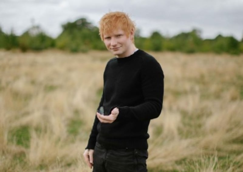 Ed Sheeran celebra los 10 años de su disco "+" con un emotivo mensaje