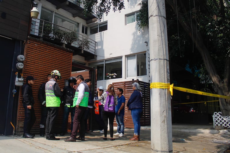 Incendio en la colonia Nápoles deja 6 perritos sin vida y dos lesionados