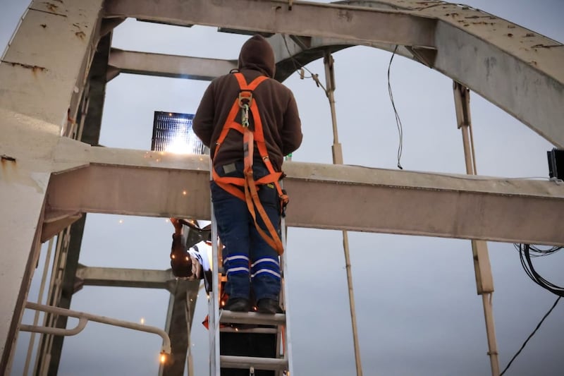 Se pusieron alrededor de 14 luminarias y están pendientes todavía por conectar 25 más.