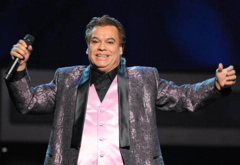 Misterio por las publicaciones en la cuenta de Instagram de Juan Gabriel