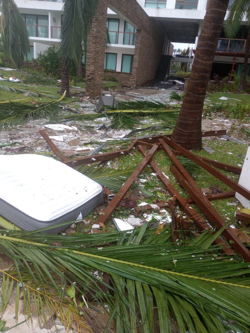 Huracán ‘Otis’ destrozó Acapulco, Guerrero