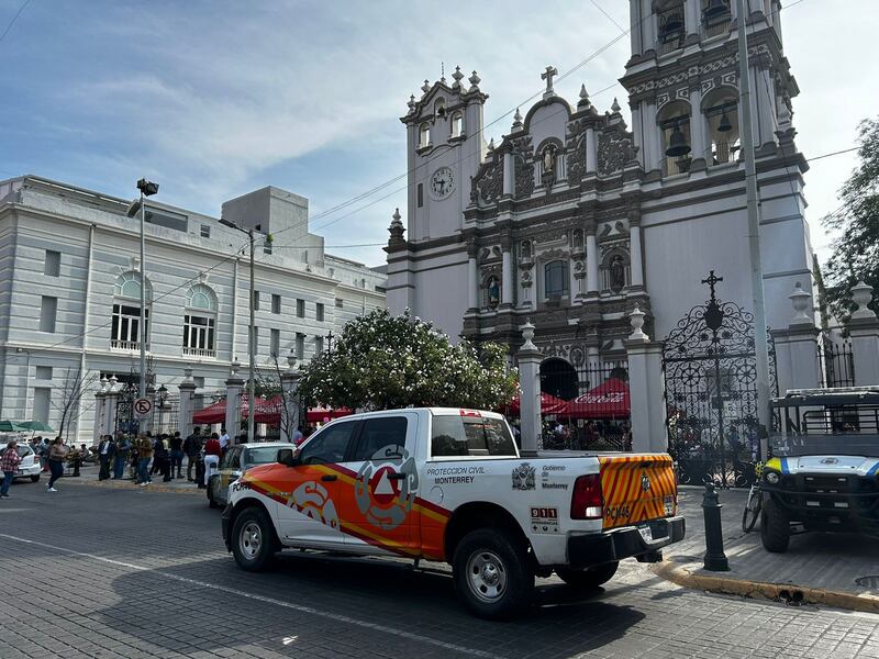 PC Monterrey también está montando seguridad afuera de capillas y parroquias.