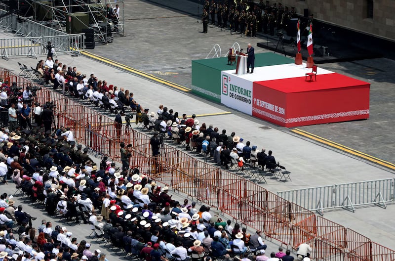 AMLO 6 Informe en el Zócalo