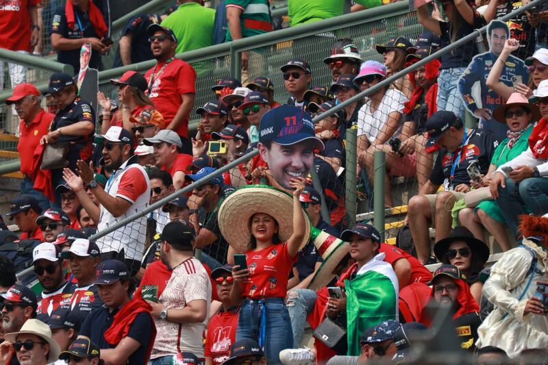 Así se vivió el desfile de F1 en el AHR