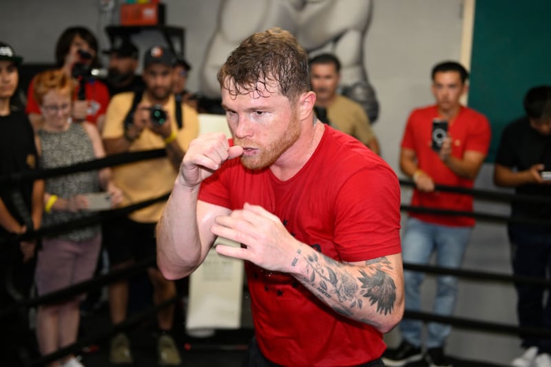 Canelo Alvarez entrenando en San Diego California