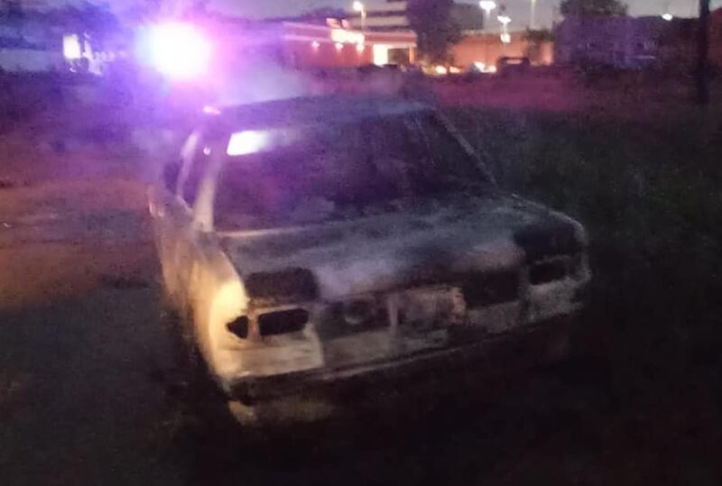 Vehículo incendiado en Aguascalientes.