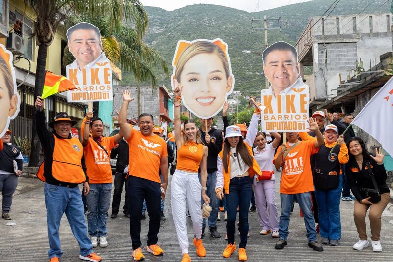 Promete Mariana Rodríguez mayor presencia policiaca en la Gloria Mendiola