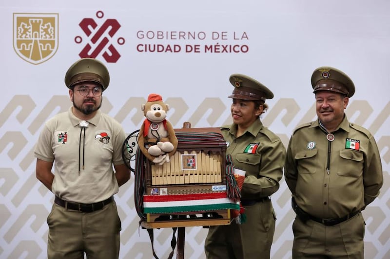 Anuncian festival del organillero en CDMX