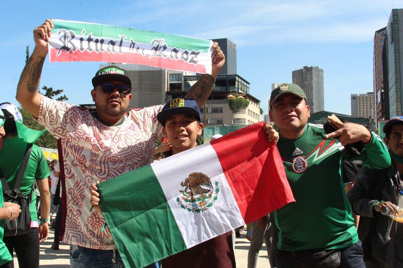 Aficionados asistieron al México vs Argentina en el FanFest en la CDMX