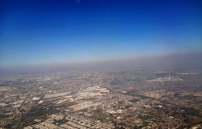 Niños menores de cinco años, adultos mayores y personas con enfermedades respiratorias, los principales afectados por la contaminación del aire.