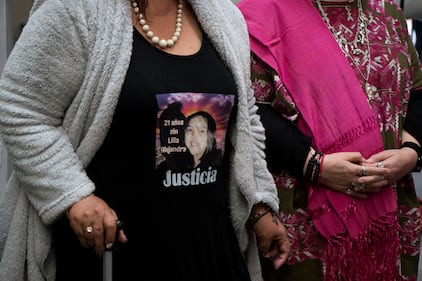 Zapatos Rojos llega al Museo de Memoria y Tolerancia para luchar contra la violencia de género