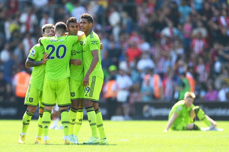 Martínez llegó al United procedente del Ajax y Varane del Real Madrid