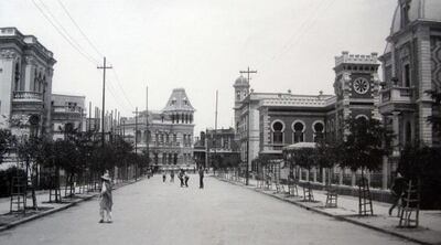 Muchos de los edificios originales de la colonia Americana han desaparecido.