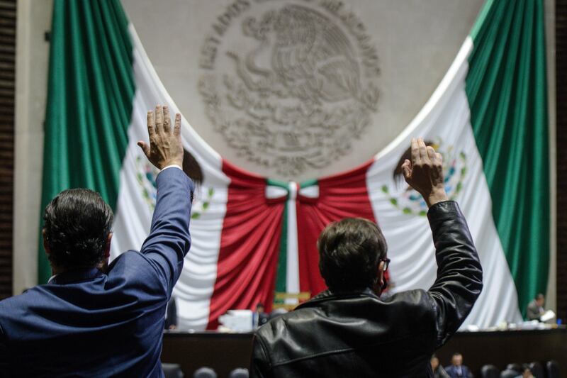 CIUDAD DE MÉXICO, 06DICIEMBRE2022.- Sesión ordinaria semipresencial de la Cámara de Diputados en la que después de más de tres horas de retraso comenzó a discusión las leyes secundarias de la reforma electoral.
FOTO: MARIO JASSO/CUARTOSCURO.COM