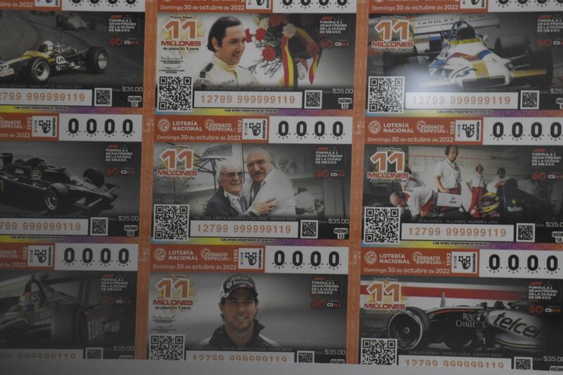 Imagenes de algunos billetes de la Lotería Nacional para el GP de México