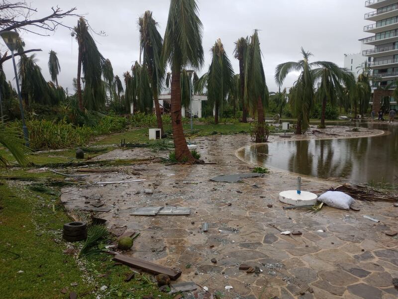 Huracán ‘Otis’ destrozó Acapulco, Guerrero