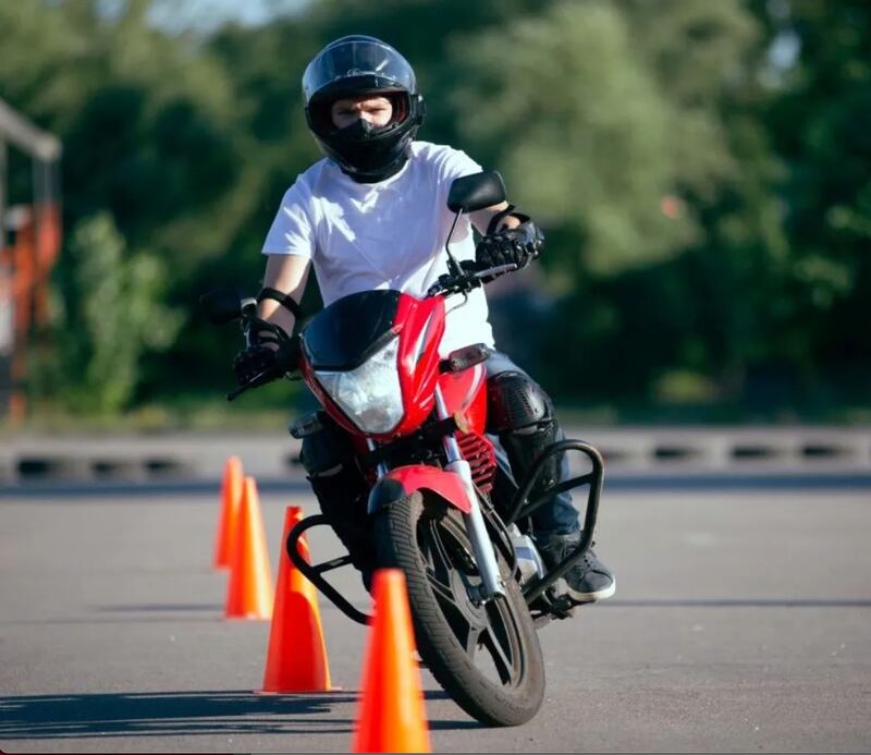 Motociclistas conducir