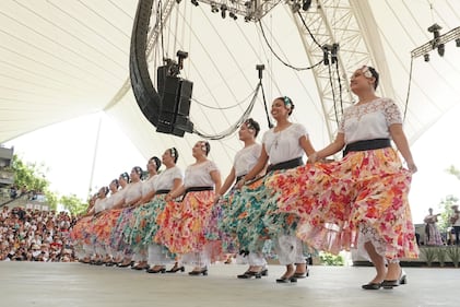 Arrancan las fiestas de Lunes de Cerro en la Guelaguetza 2024