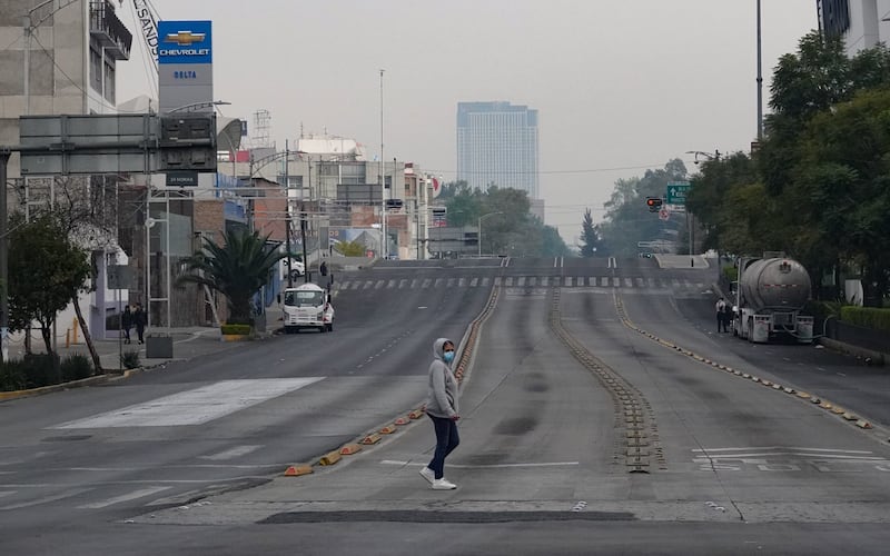 Calles de la CDMX lucen desiertas en Navidad del 2023