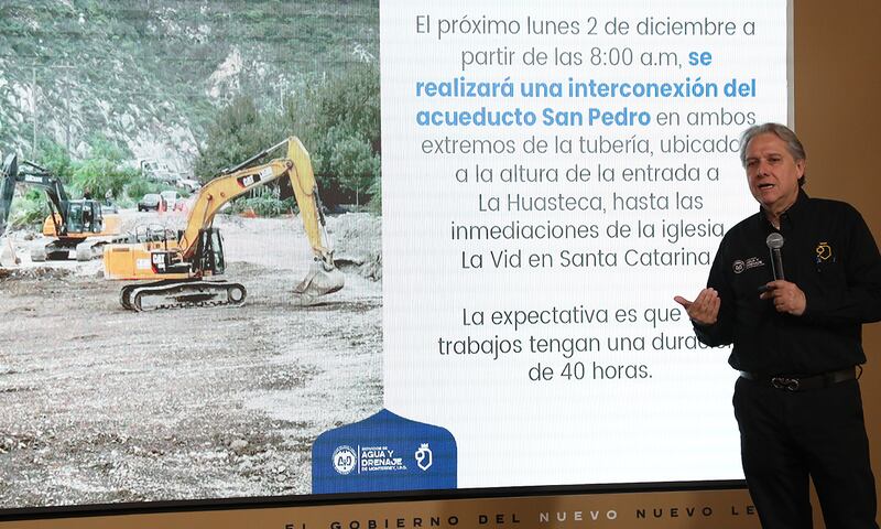 El titular de la paraestatal mencionó que se tendrán las pipas de Agua y Drenaje a disposición en la zona para atender cualquier situación emergente.