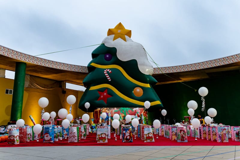 El DIF Capullos de Escobedo se llenó con la magia de la Navidad.