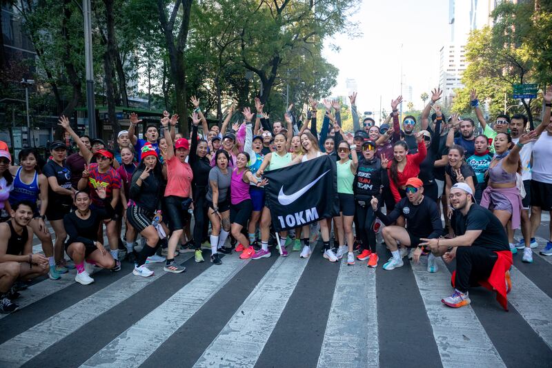 En preparación para el Medio Maratón de Nike que se llevará a cabo el próximo mes de junio, se abren las tradicionales carreras Social Run