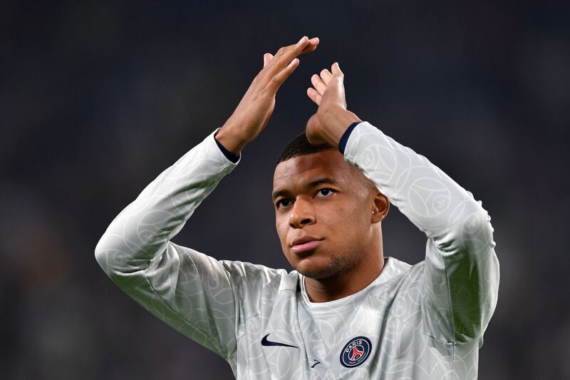 Mbappé salió al minuto 85 en el duelo frente al Lorient