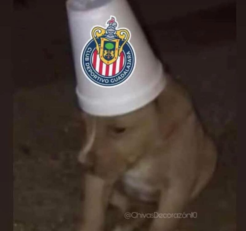 memes Clásico nacional.