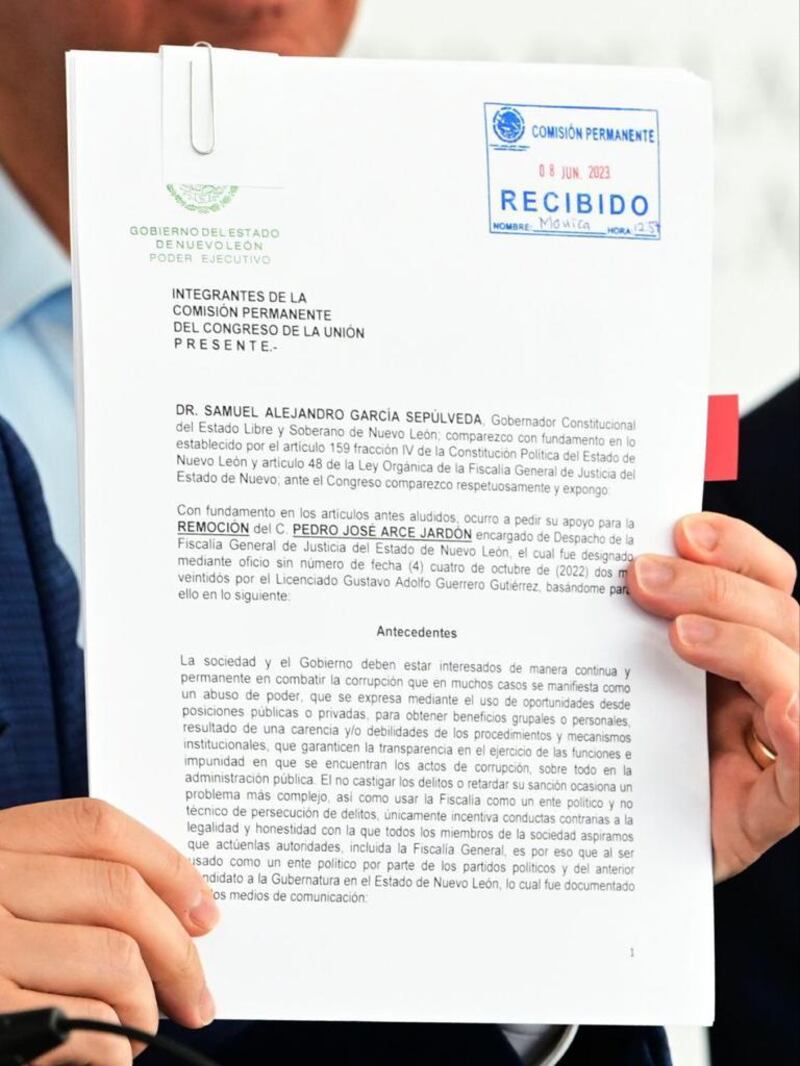 Samuel García promueve la remoción y juicio político de Pedro Arce Jardón, fiscal de NL (Cortesía / MC)
