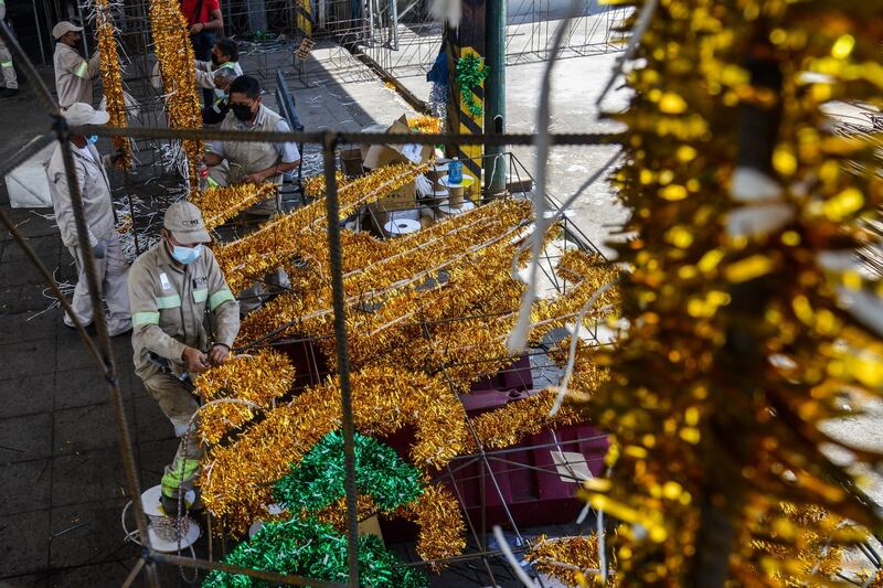 Alumbrado fiestas patrias en la Ciudad de México