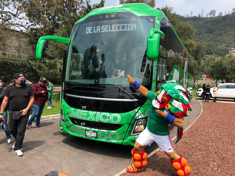 Así fue la presentación del nuevo autobús del Tricolor