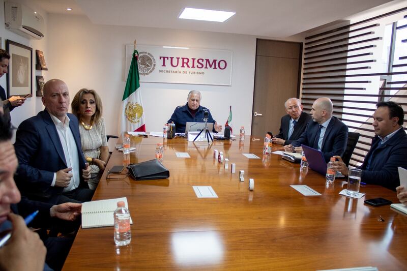 El secretario de Turismo del Gobierno de México quiere que la edición del tianguis turístico de 2024 sea una oportunidad para promocionar al país al transmitir  en vivo el evento y realizar materiales audiovisuales, para que todos los extranjeros tengan la mayor información posible a la mano y así poder elegir las maravillas de México para pasar su próximas vacaciones.