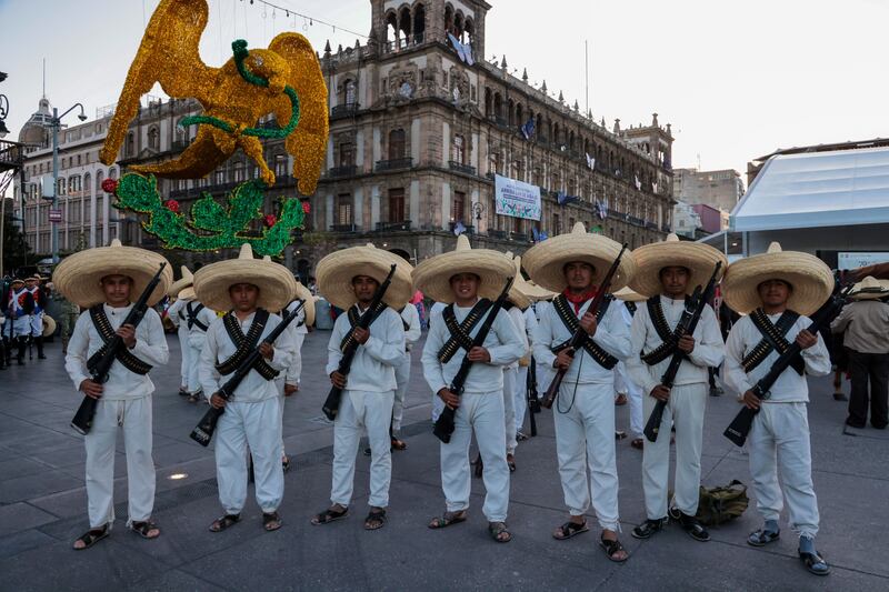 Celebración por los 200 años de la República