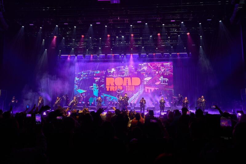 La banda se presentó en Los Ángeles para dar comienzo a su gira denominada Road Trip