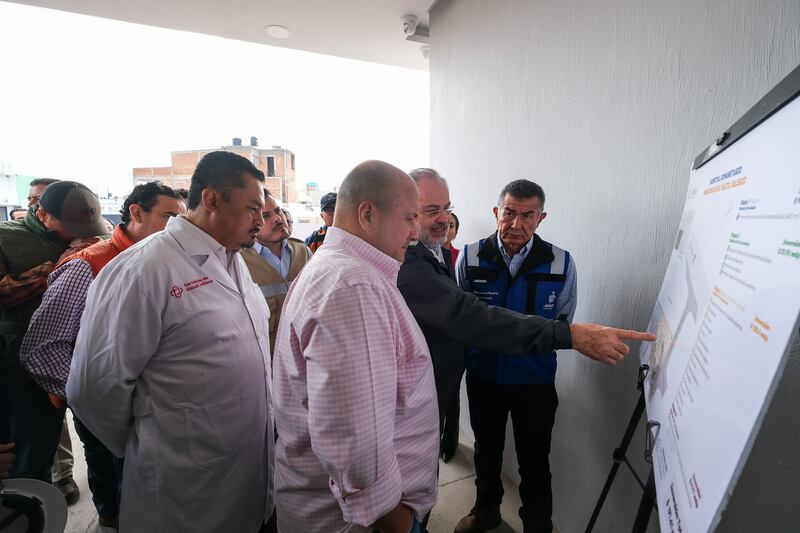 Colectivos denuncian que la alta prevalencia de enfermedades renales en Jalisco se deriva de la contaminación por metales pesados generados en el río Santiago.