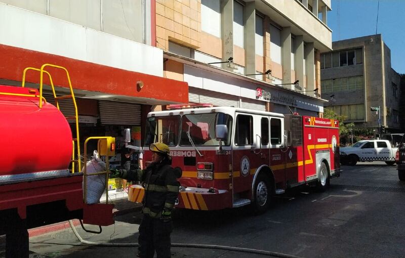 Salvo un guardia de seguridad privada que se intoxicó, no se reportan víctimas por este incidente.