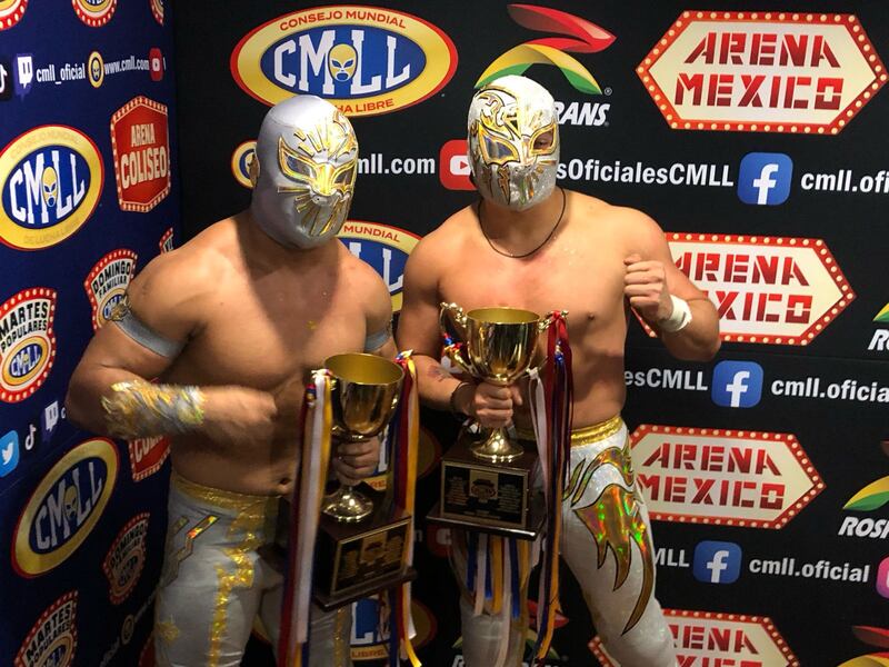 CMLL